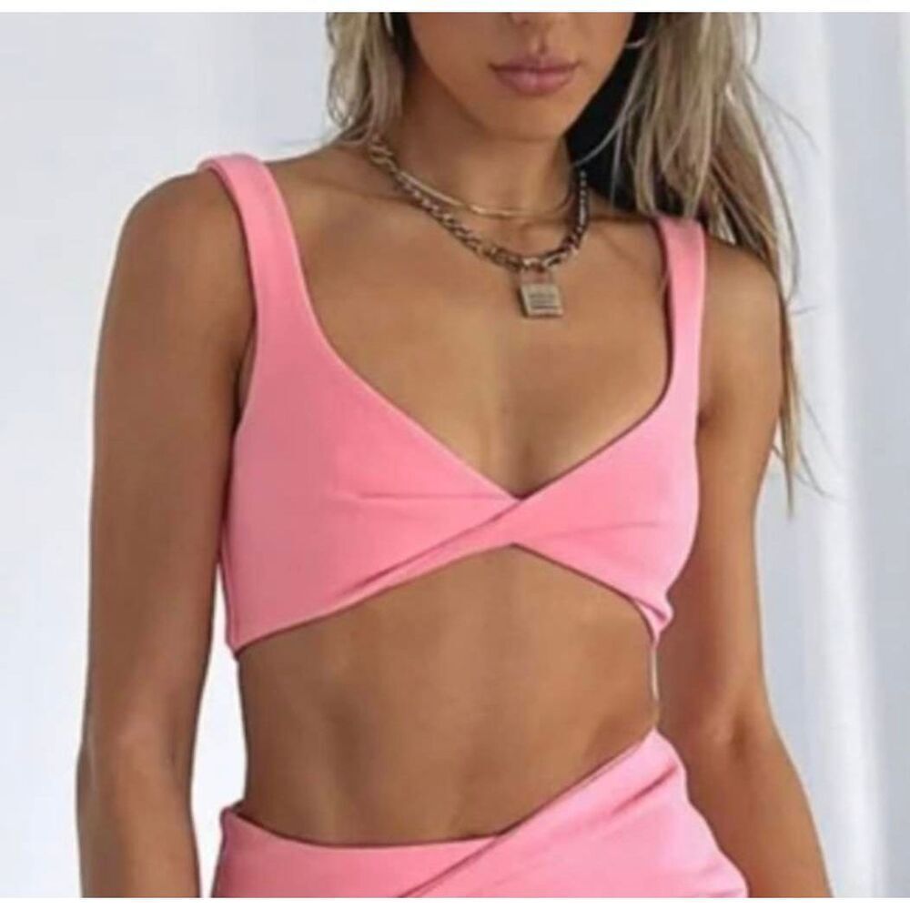 White Fox Party Season Pink Twist Crop Top NWOT Preppy Barbiecore Sexy Femme